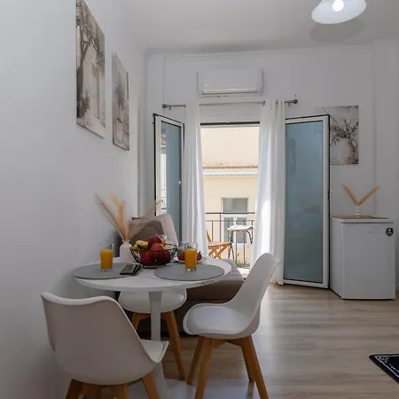 Mia's Apartment *
